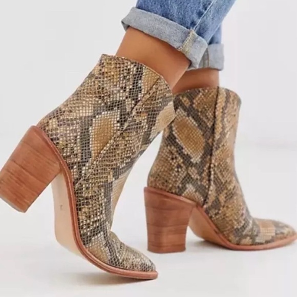 Free People Barclay Snake Boots - Picture 1 of 11
